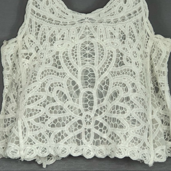 Dizzy Lizzy Off White Lace Top SZ S - Picture 5 of 6
